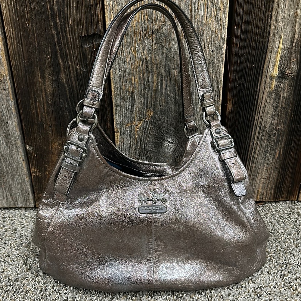 Coach metallic gunmetal purse pocketbook excellent condition H1168